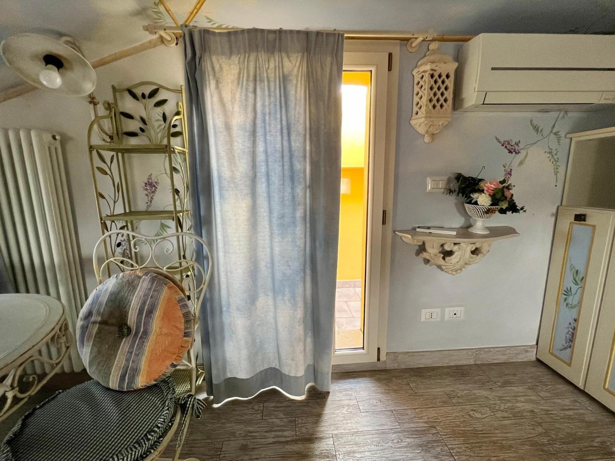 La Rugea - Le Spighe Alloggio per agriturismo *
